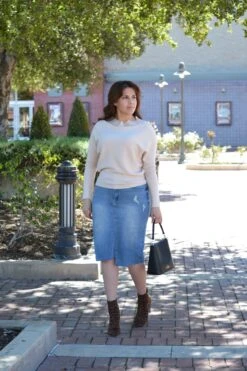 Vivi Distressed Denim Skirt -Women Dresses Store 1486E087 5B76 4C43 BA0A 1AF8B7F291C5