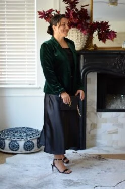 Clara Black Slip Dress -Women Dresses Store 178AE0FA FF4C 4D5E BC58 5ACB20337F03