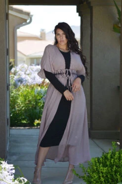 Vanessa Solid Black Midi Dress -Women Dresses Store 24AC918E C3E5 4ED7 BA33 BC7D6252EE5E