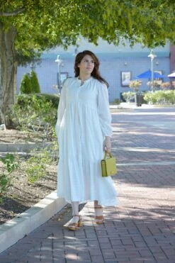 Ruth White Embroidered Cotton Dress -Women Dresses Store 38126895 D32D 4B78 976E 98055C306F40