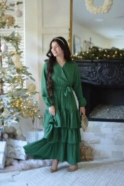 Lindos Green Textured Ruffled Maxi Dress -Women Dresses Store 40CE004E 9738 4E72 BF64 010313B772F1 0dac6bd0 7963 4014 94a0 ca05908ad7fa
