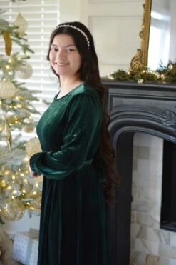 Cameo Emerald Green Velvet Maxi Dress -Women Dresses Store 5A6965FF 6A6D 415B 8EF7 CFCE31CD3BBE faa8d92a 8dc3 42d5 8cd3 09bd774b2b59