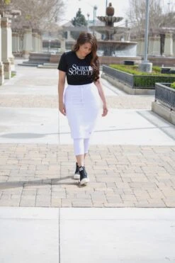 Pisa White Athletic Skirt (capri Leggings) -Women Dresses Store 7FF1E53E 7874 4B76 91D7 1439DCA45D06