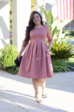 Venice Rose Pleated Midi Dress -Women Dresses Store 91545F7D 97F4 43D0 871B 83AE8D9DE5AD