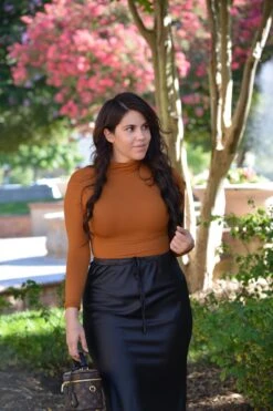 Rae Mockneck Seamless Top - 4 COLORS -Women Dresses Store B856A580 50F5 40E8 ACFF 7BD333B5FD2C 1bc80551 e37e 4523 9a1a a9f73d3b723a