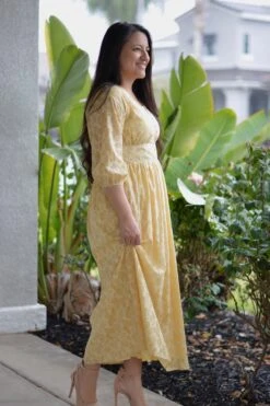 Julisa Yellow Floral Dress -Women Dresses Store C09715F4 93F4 4E4C A822 39E2FC4C45DA