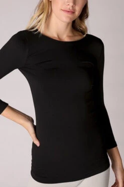 Chelsea Black Seamless Top -3/4 Sleeve