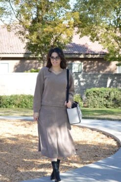 Lyra Tan Corduroy Set 16 Lyra Tan Corduroy Set -Women Dresses Store Facetune 01 02 2025 15 51 35