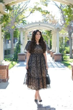 Catrine Black Embroidered Dress -Women Dresses Store Facetune 02 01 2024 14 59 28