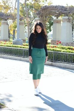 Adelaide Green Athletic Skirt (capri Leggings) -Women Dresses Store Facetune 02 12 2023 16 02 49