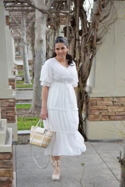 Emerson White Swissdot Dress -Women Dresses Store Facetune 03 02 2024 15 39 13