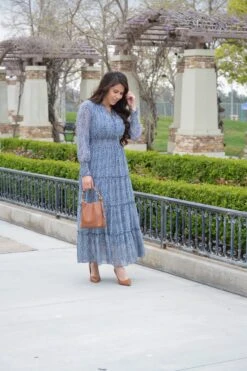 Etta Navy Maxi Dress -Women Dresses Store Facetune 04 04 2024 15 11 23