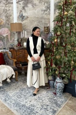 Loren Cream Woven Skirt -Women Dresses Store Facetune 04 12 2024 10 29 46