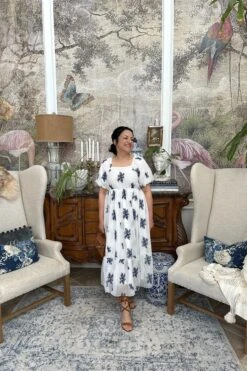 Pauline Embroidered White Floral Dress -Women Dresses Store Facetune 06 03 2025 11 36 49