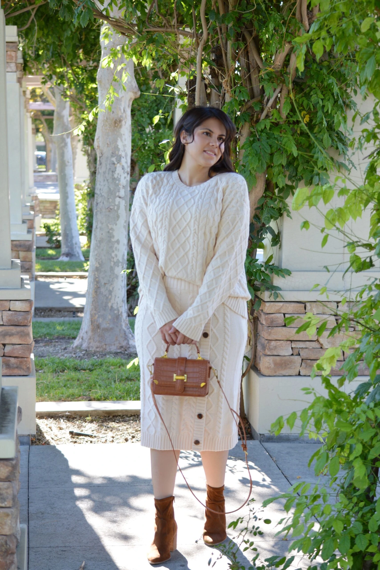 Monroe Oatmeal Chunky Cable-knit Sweater Set 3 Monroe Oatmeal Chunky Cable-knit Sweater Set