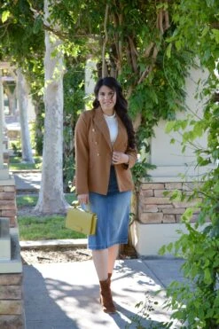 Pompeii Vintage Wash Denim Skirt (Skirt Society Exclusive) -Women Dresses Store Facetune 07 10 2023 13 23 08 8db5545c adff 46b9 9a0a 52867c186a92