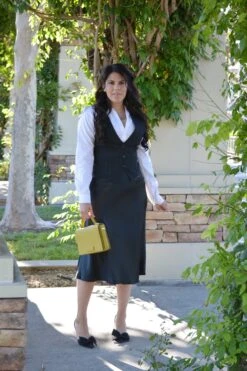 Henley Black Satin Skirt -Women Dresses Store Facetune 07 10 2023 14 06 52