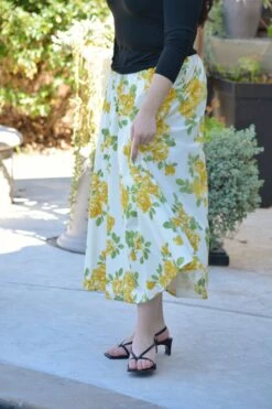 Henrietta Yellow Floral Midi Skirt -Women Dresses Store Facetune 09 03 2025 22 38 19
