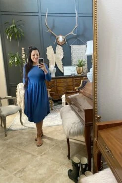 Kelly Pleated Ocean Blue Dress