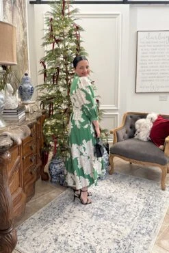 Tova Green Floral Midi Dress -Women Dresses Store Facetune 12 11 2024 09 08 40