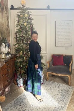 Harley Navy Plaid Maxi Skirt -Women Dresses Store Facetune 12 12 2024 11 15 54