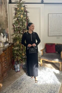 Greer Black Knit Ribbed Maxi Dress -Women Dresses Store Facetune 12 12 2024 11 33 12