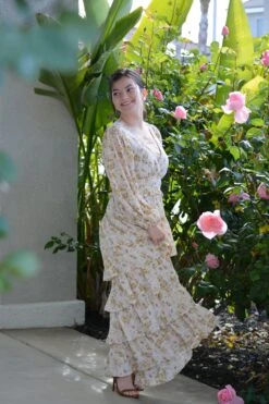 Rosemary Floral Top -Women Dresses Store Facetune 14 04 2024 14 51 00 f975eb2a b410 4a58 abcc d4ae7fc7314b