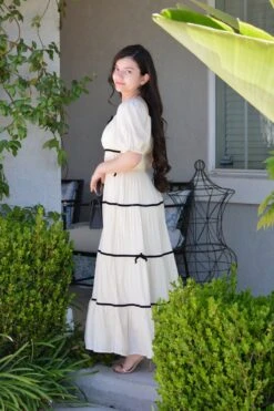 Mattie Cream Bow Dress -Women Dresses Store Facetune 19 04 2025 14 21 33