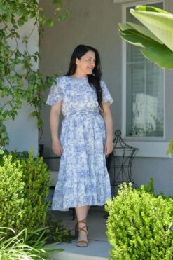 Jennie Toile Midi Dress 17 Jennie Toile Midi Dress -Women Dresses Store Facetune 19 04 2025 16 40 31