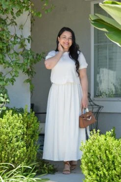 Marjorie Oatmeal Summer Set -Women Dresses Store Facetune 19 04 2025 17 18 00