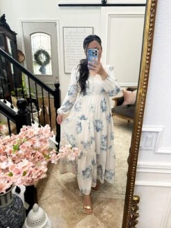 Sardinia Blue Floral Maxi Dress -Women Dresses Store Facetune 20 03 2024 12 19 37
