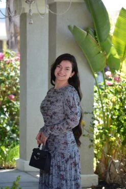 Sallie Mesh Floral Dress 24 Sallie Mesh Floral Dress -Women Dresses Store Facetune 23 05 2025 17 11 20