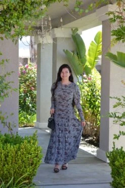 Sallie Mesh Floral Dress 23 Sallie Mesh Floral Dress -Women Dresses Store Facetune 23 05 2025 17 13 48