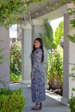 Sallie Mesh Floral Dress 19 Sallie Mesh Floral Dress -Women Dresses Store Facetune 23 05 2025 17 19 50