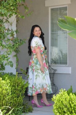 Kathleen Ivory Floral Midi Dress -Women Dresses Store Facetune 24 04 2025 13 18 03