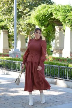 Ally Brick Smocked Dress -Women Dresses Store Facetune 25 07 2024 15 31 30