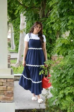 Adelina Ric-Rac Navy Jumper -Women Dresses Store Facetune 27 05 2024 15 36 34