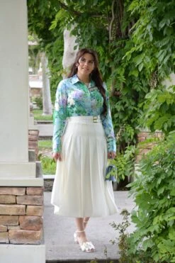 Amber Floral Buttoned Top -Women Dresses Store Facetune 27 05 2024 15 42 46