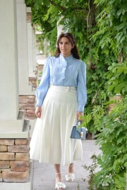 Ami Sky Blue Top 10 Ami Sky Blue Top -Women Dresses Store Facetune 27 05 2024 15 49 34 0d2a8a09 5667 44e7 93cf 255a955a0e09