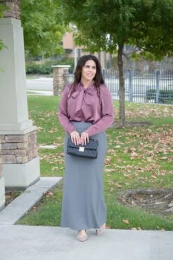 Ridley Grey Maxi Skirt -Women Dresses Store Facetune 28 10 2023 16 15 36