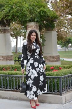 Nottingham Abstract Floral Maxi Dress -Women Dresses Store Facetune 28 10 2023 16 52 01