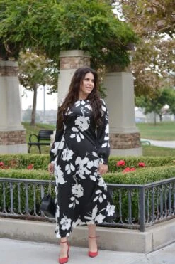 Nottingham Abstract Floral Maxi Dress -Women Dresses Store Facetune 28 10 2023 16 52 35