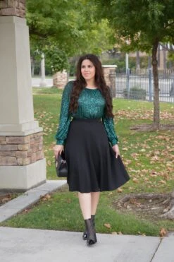 Jay Black Full Skirt -Women Dresses Store Facetune 28 10 2023 17 20 41 18493ce6 8362 4464 90f6 460c5014c255