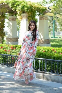 Sicily Ruffled Floral Skirt -Women Dresses Store Facetune 29 04 2024 13 00 46