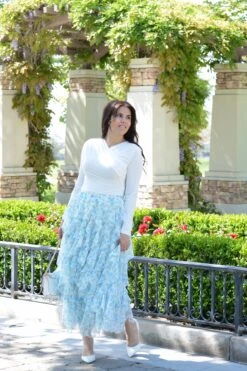 Blythe Blue Floral Skirt -Women Dresses Store Facetune 29 04 2024 13 24 26