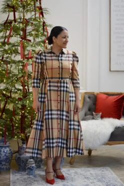 Aspen Plaid Buttoned Dress -Women Dresses Store Facetune 29 09 2024 16 19 46