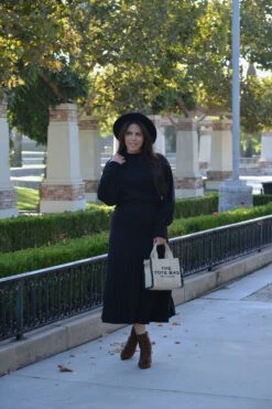 Winona Black Knit Skirt Set -Women Dresses Store Facetune 31 08 2024 12 26 10