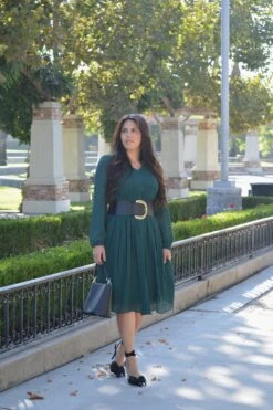 Tulla Emerald Green Midi Dress (Plus Size Available) 21 Tulla Emerald Green Midi Dress (Plus Size Available) -Women Dresses Store Facetune 31 08 2024 12 50 20
